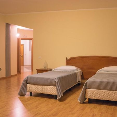 Ruggiero Park Hotel Vallo della Lucania Eksteriør bilde